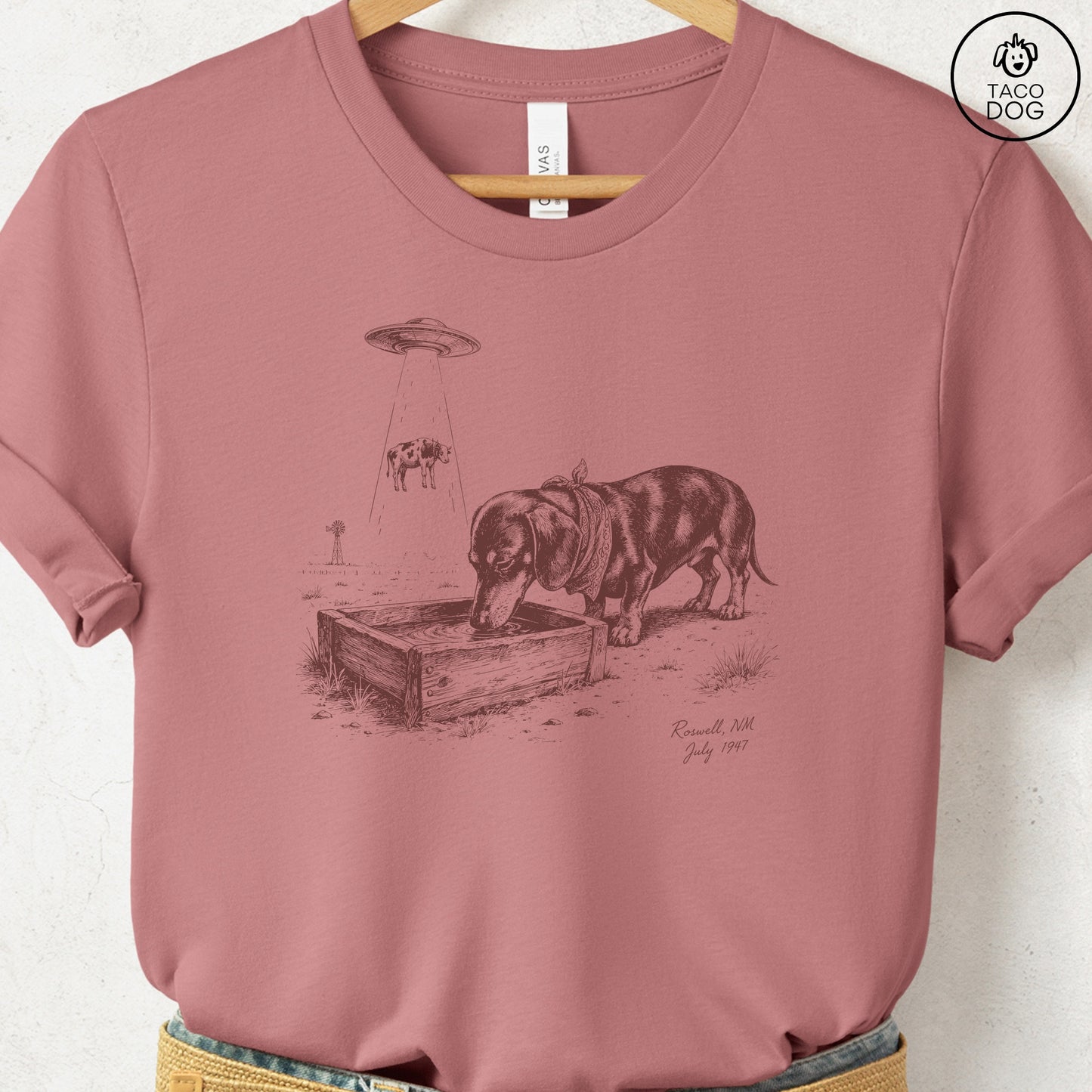 Dachshund Roswell T-Shirt