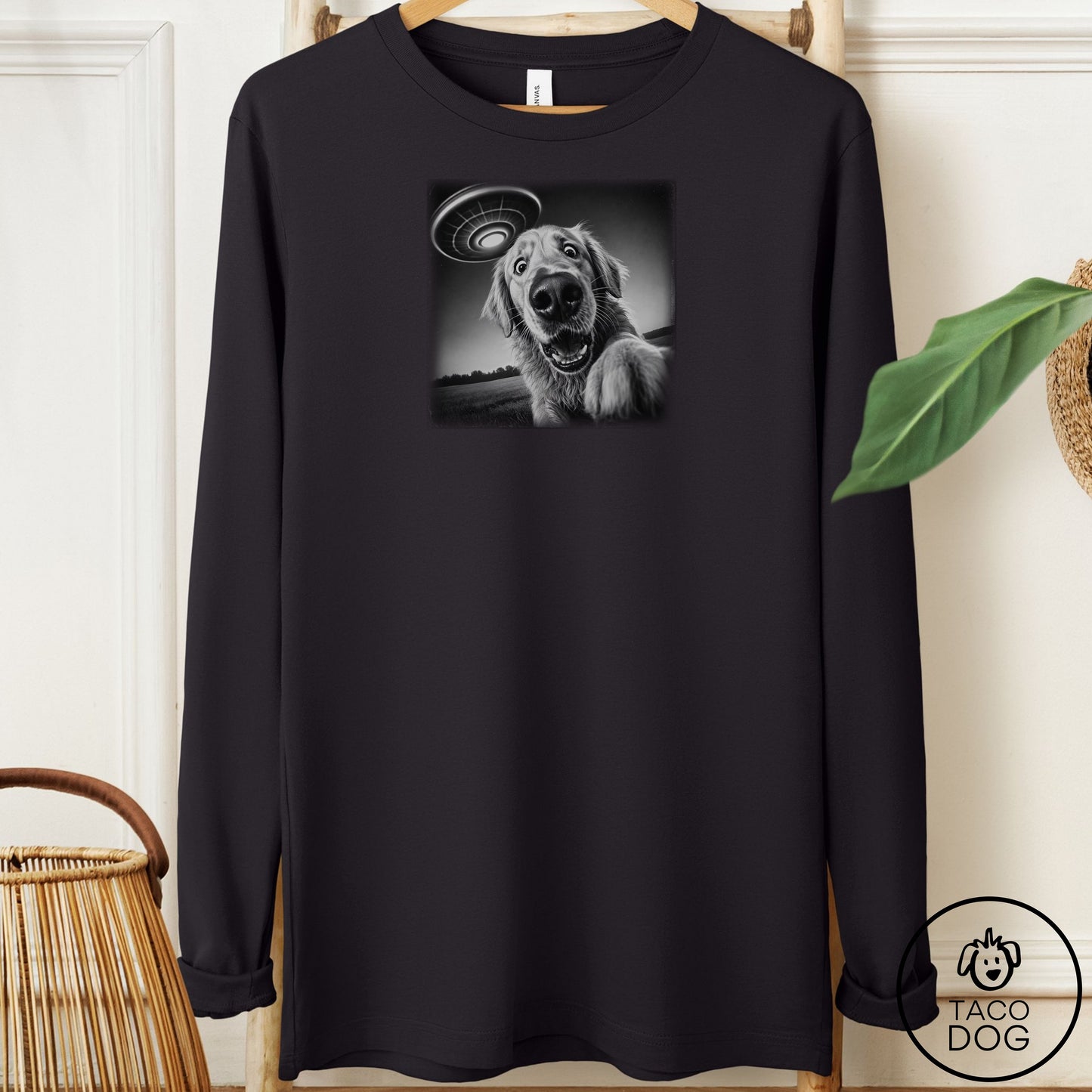 Golden Retriever Selfie Long Sleeve Tee