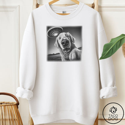 Golden Retriever Selfie Sweatshirt