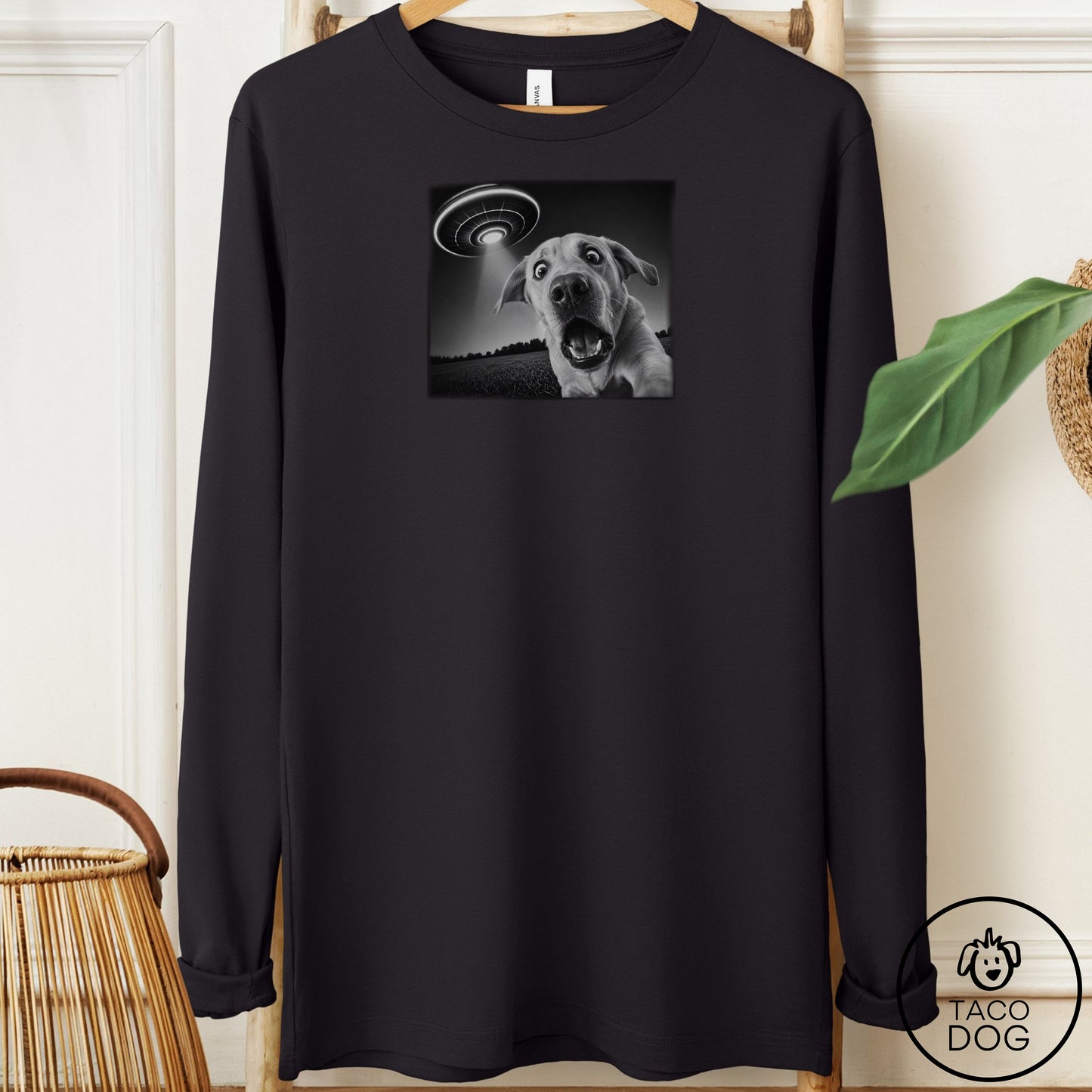 Labrador Selfie Long Sleeve Tee