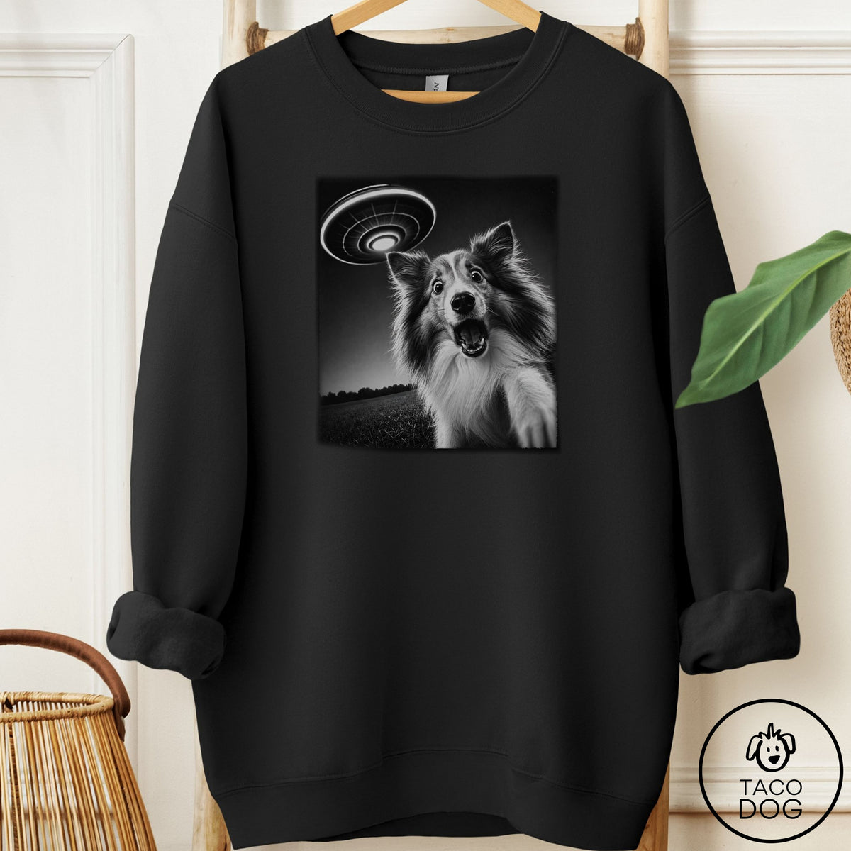 Shetland Sheepdog Selfie Sweatshirt
