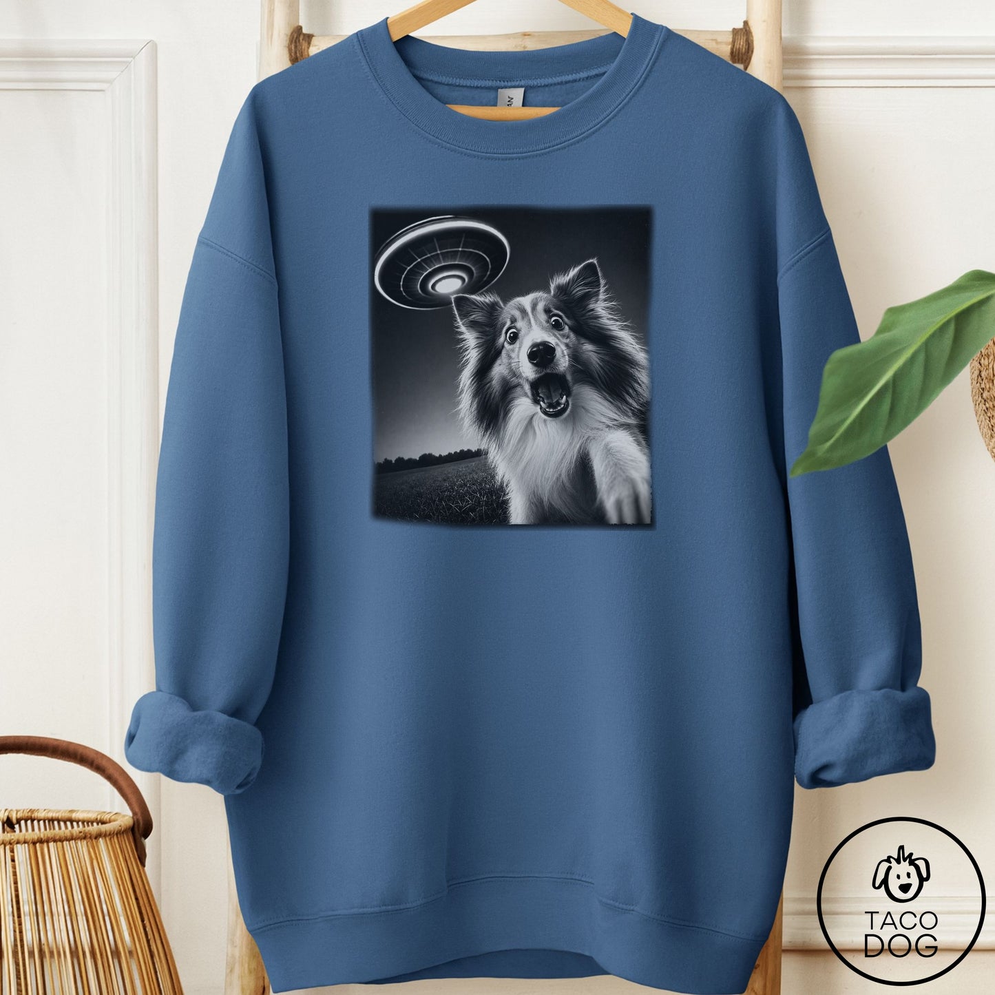 Shetland Sheepdog Selfie Sweatshirt