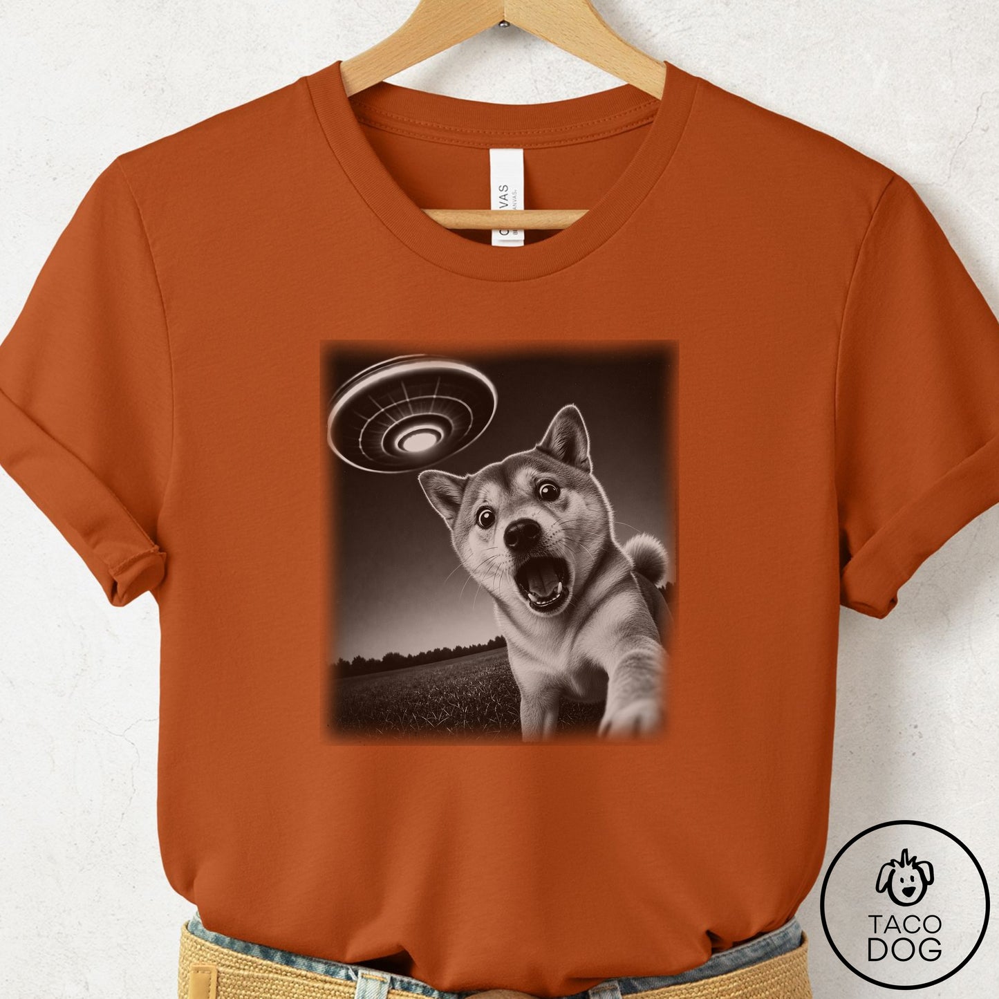 Shiba Inu Selfie T-Shirt