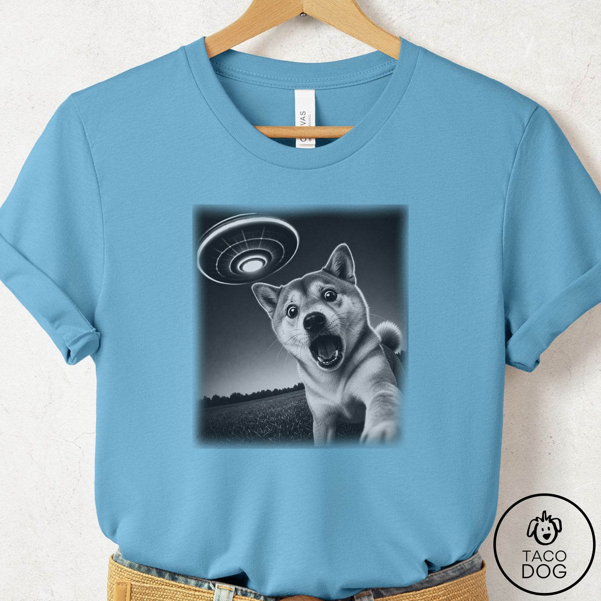 Shiba Inu Selfie T-Shirt