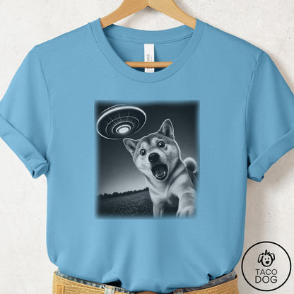 Shiba Inu Selfie T-Shirt