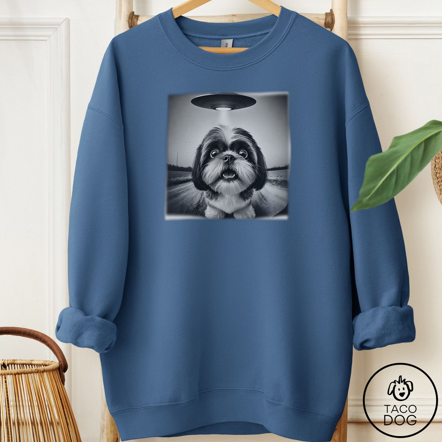 Shih Tzu Selfie Sweatshirt