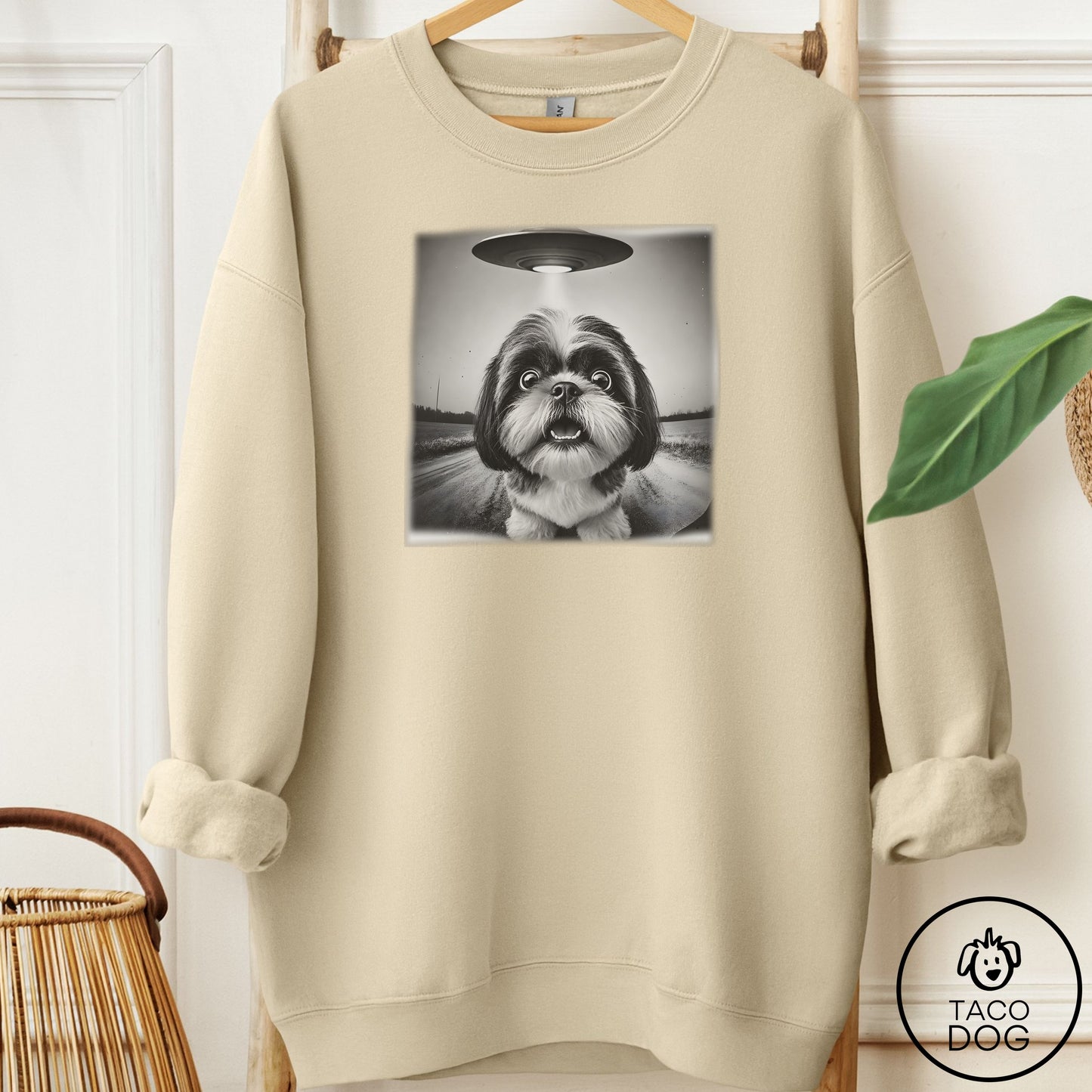 Shih Tzu Selfie Sweatshirt