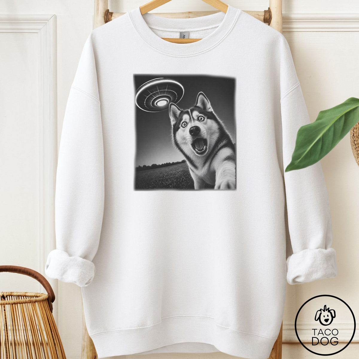 Husky Selfie Sweatshirt