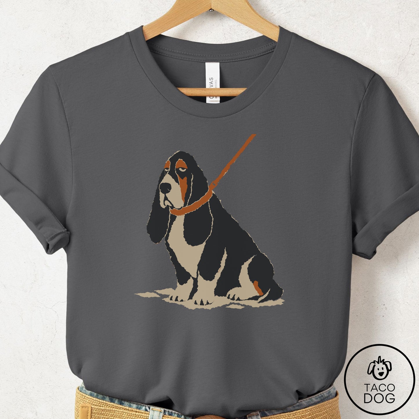Basset Hound Sitdown T-Shirt