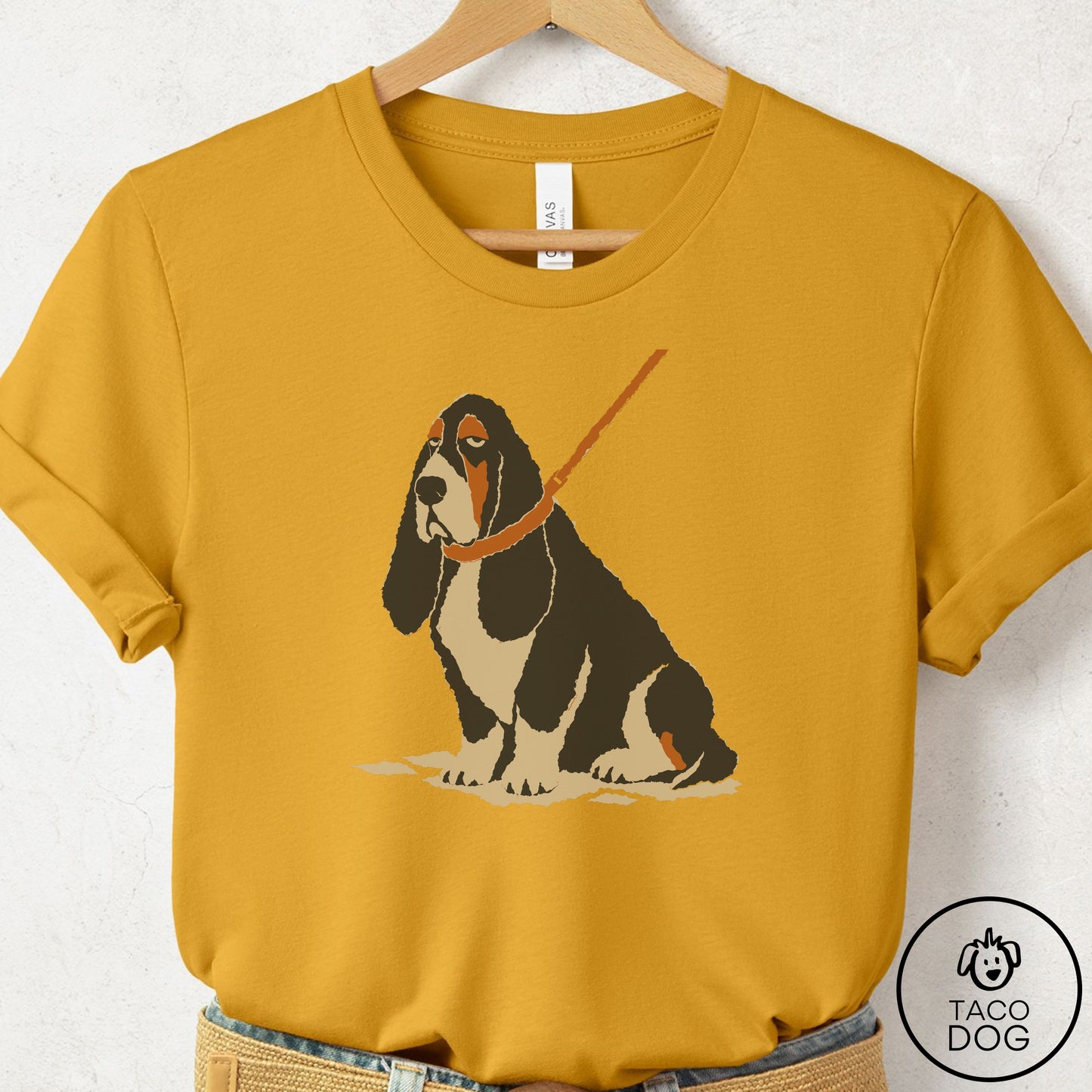 Basset Hound Sitdown T-Shirt
