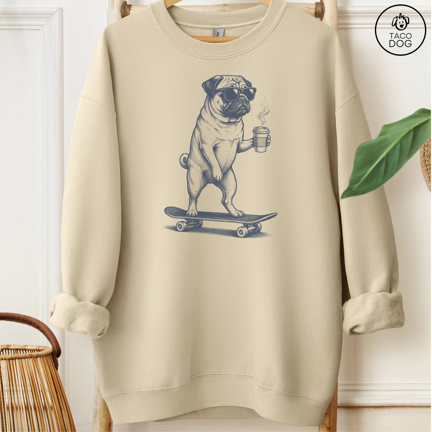 Pug Skateboard Sweatshirt Sand M Taco-Dog