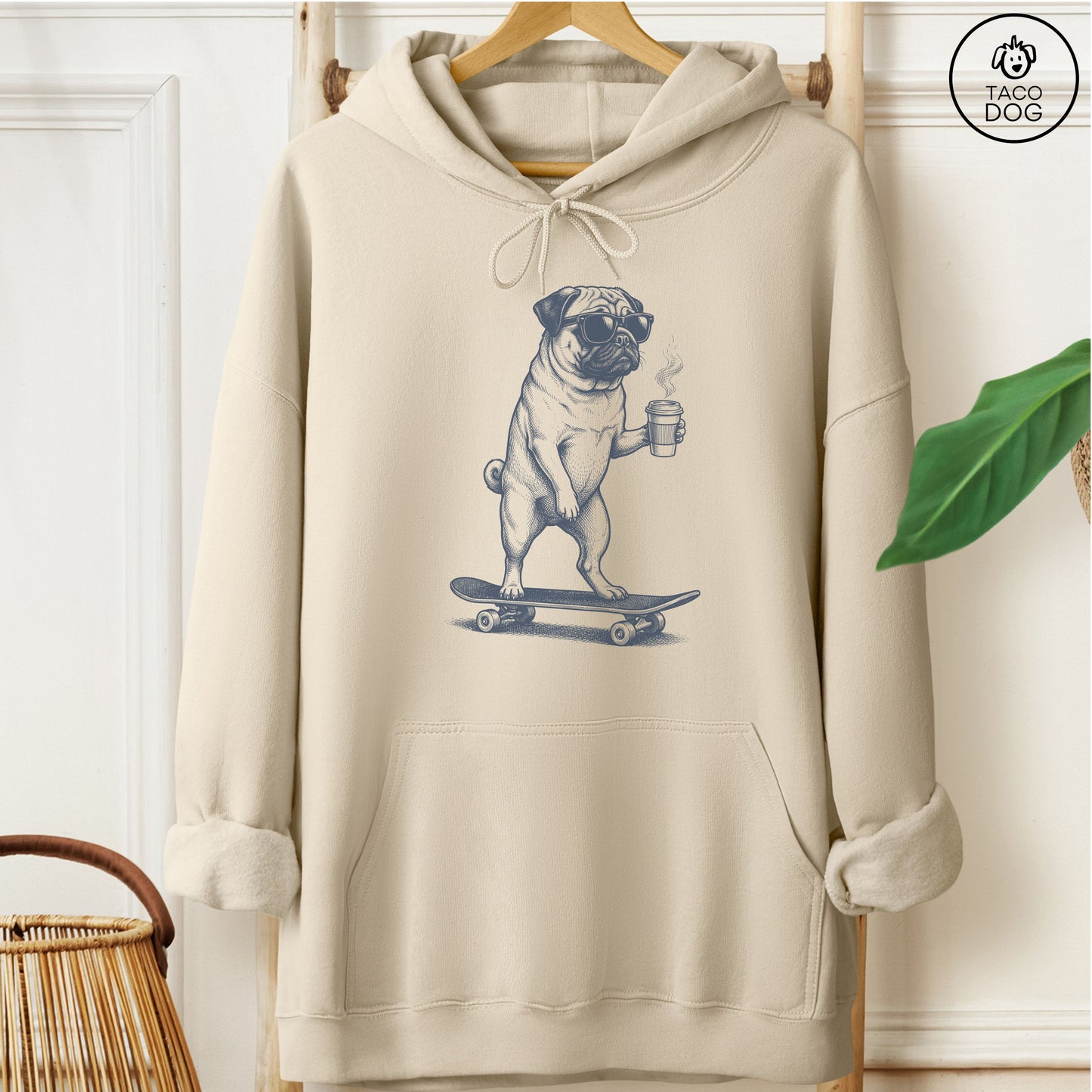 Pug Skateboard Hoodie Sand M Taco-Dog
