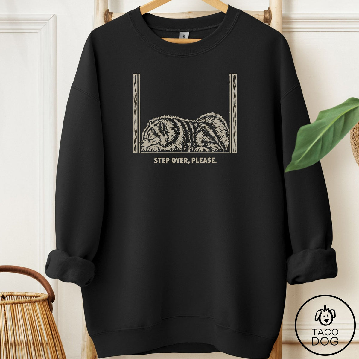 Pomeranian Step Over Please Sweatshirt Black Taco-Dog