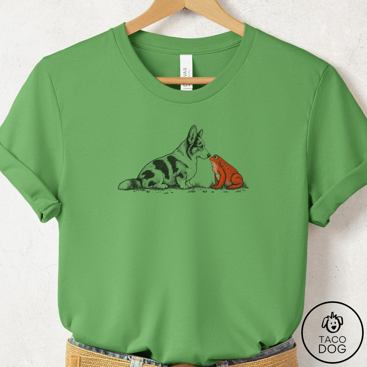 Cardigan Welsh Corgi Toad Watch T-Shirt Leaf Taco-Dog