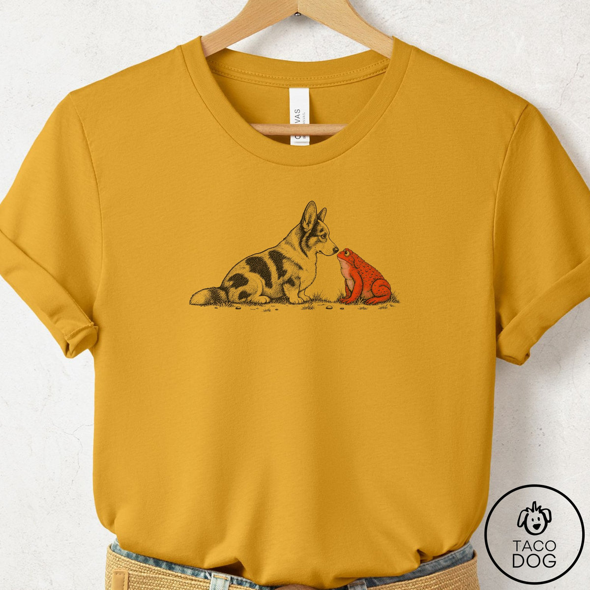 Cardigan Welsh Corgi Toad Watch T-Shirt Mustard Taco-Dog