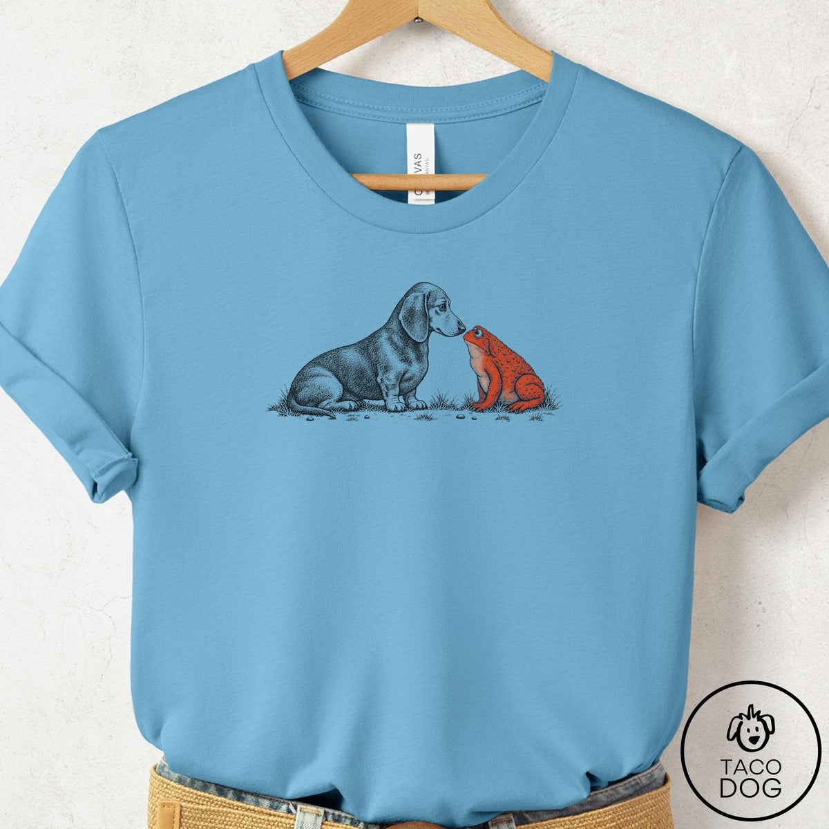 Dachshund Toad Watch T-Shirt Ocean Blue Taco-Dog