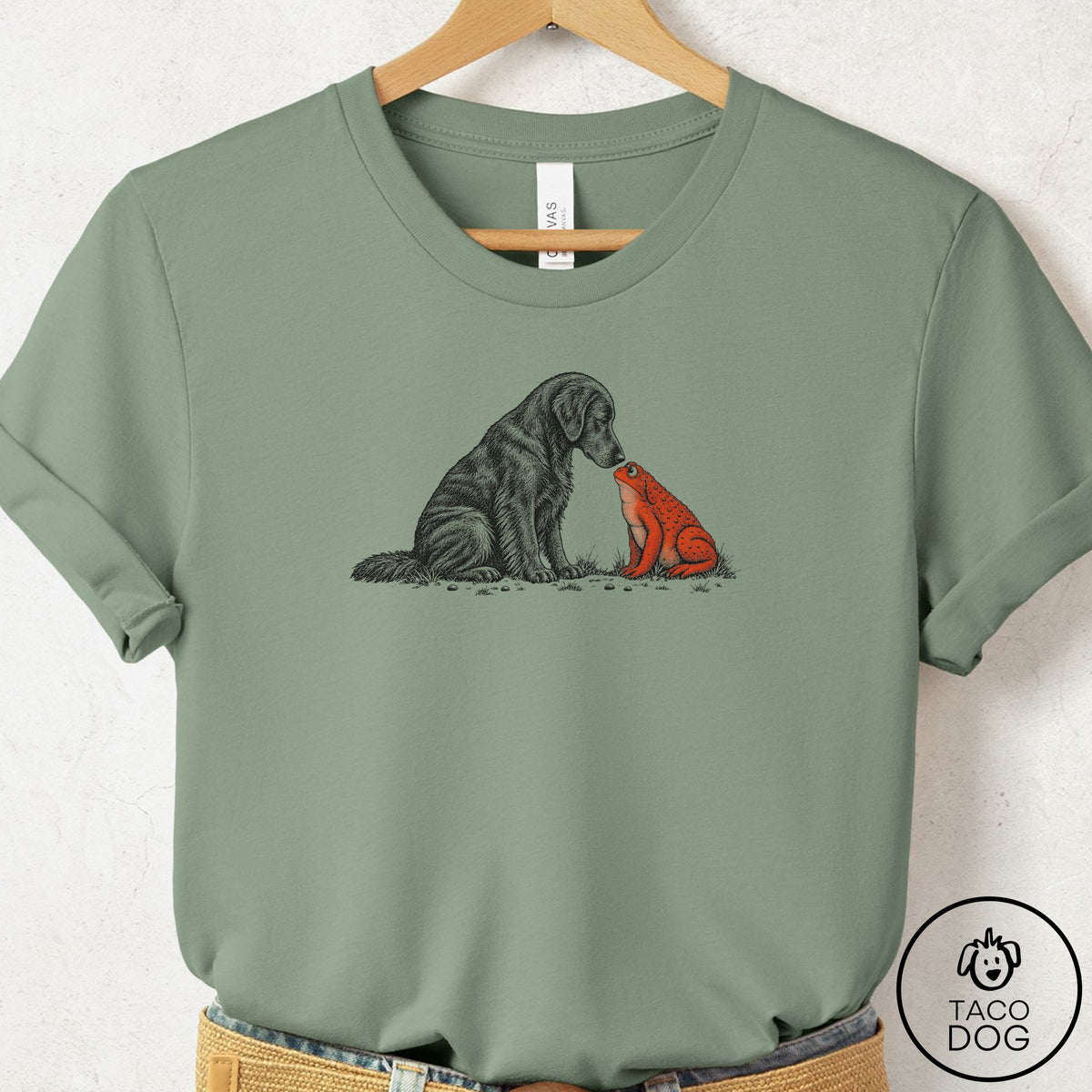 Flat-Coated Retriever Toad Watch T-Shirt Sage Taco-Dog