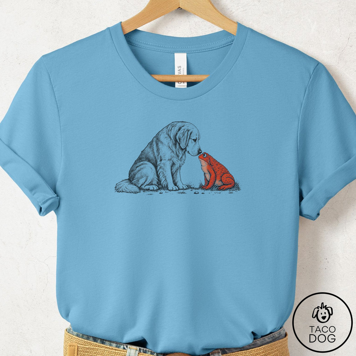 Golden Retriever Toad Watch T-Shirt Ocean Blue Taco-Dog