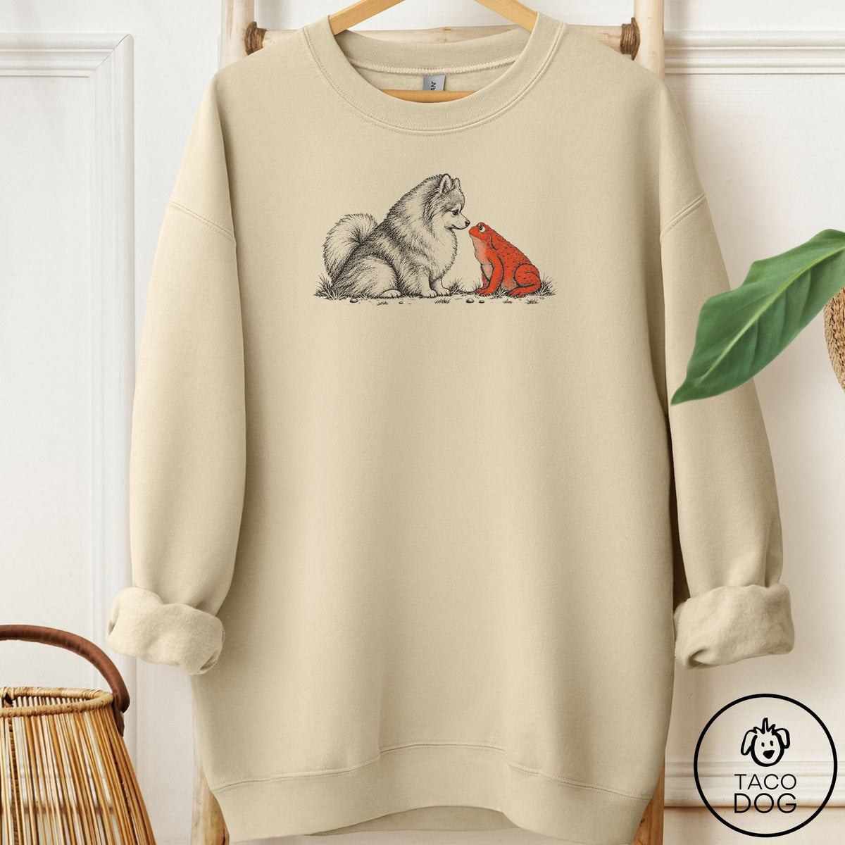 Pomeranian Toad Watch Sweatshirt Sand Taco-Dog