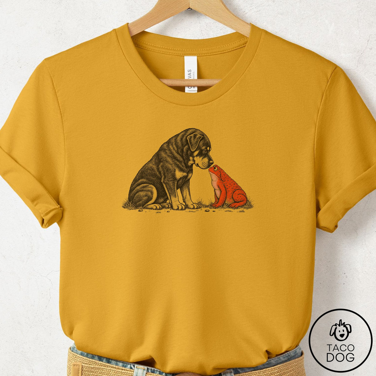 Rottweiler Toad Watch T-Shirt Mustard Taco-Dog