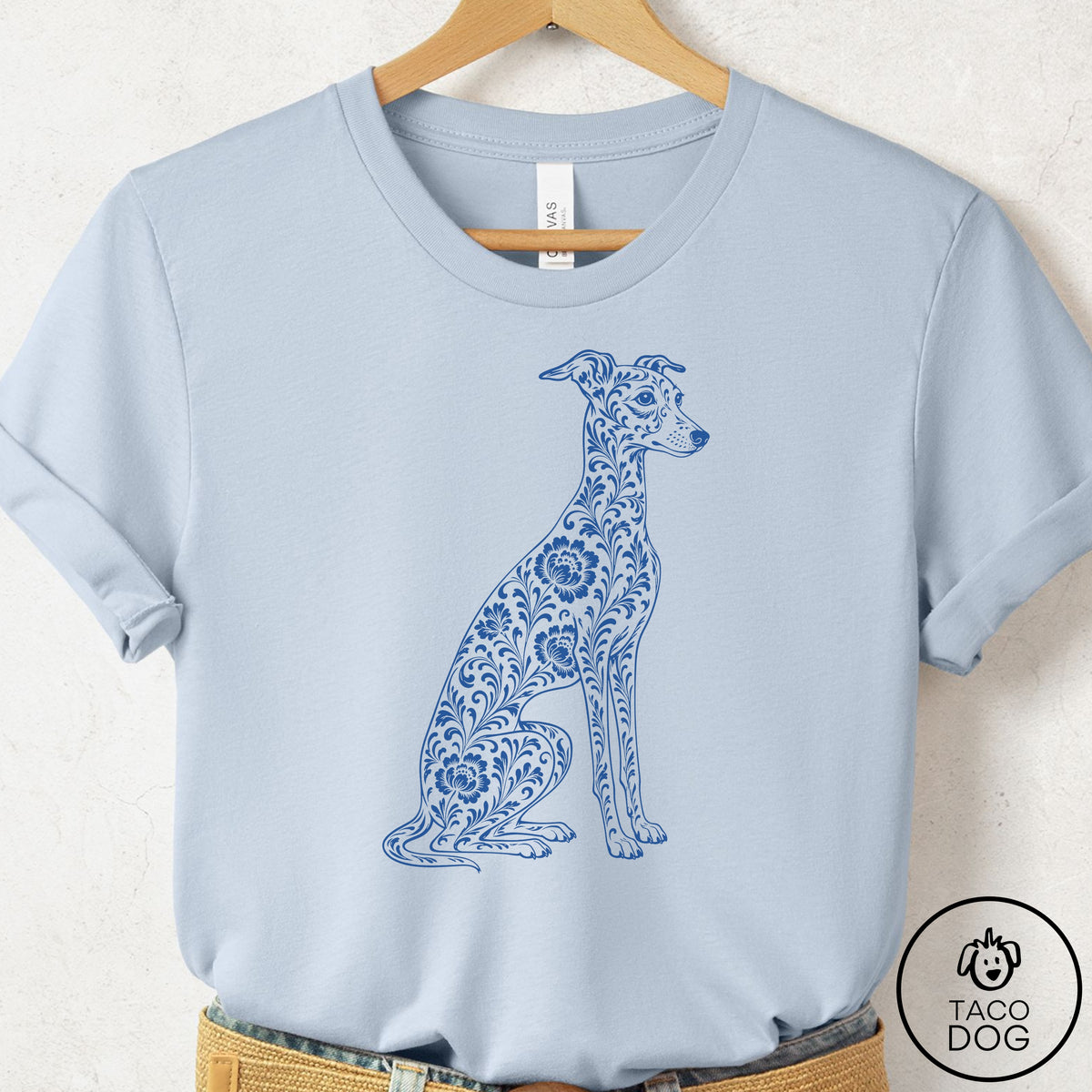 Italian Greyhound Whippet Toile T-Shirt, design close-up