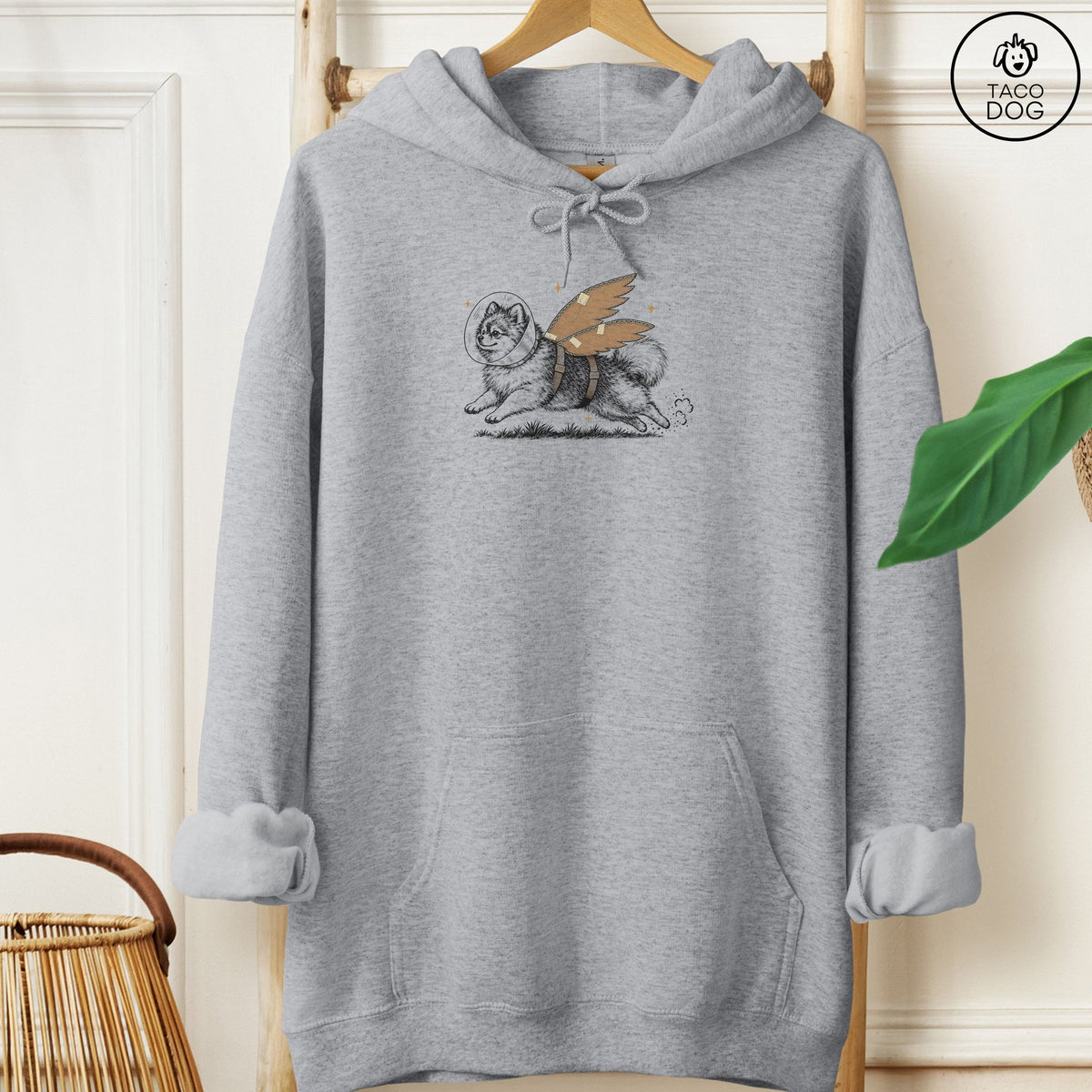 Pomeranian Vet Wings Hoodie Graphite Heather Taco-Dog