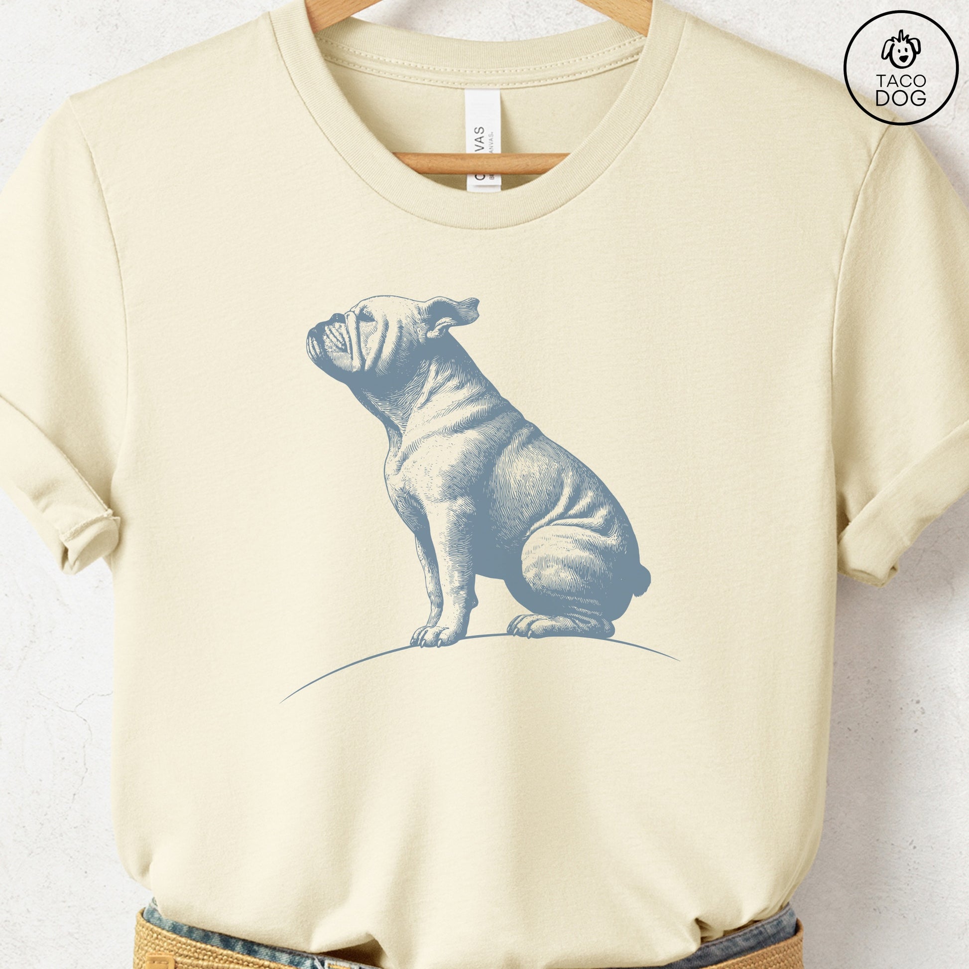 English Bulldog Tail Wind T-Shirt Taco-Dog