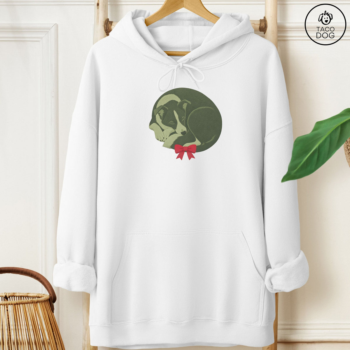 Border Collie Wreath Hoodie White Taco-Dog