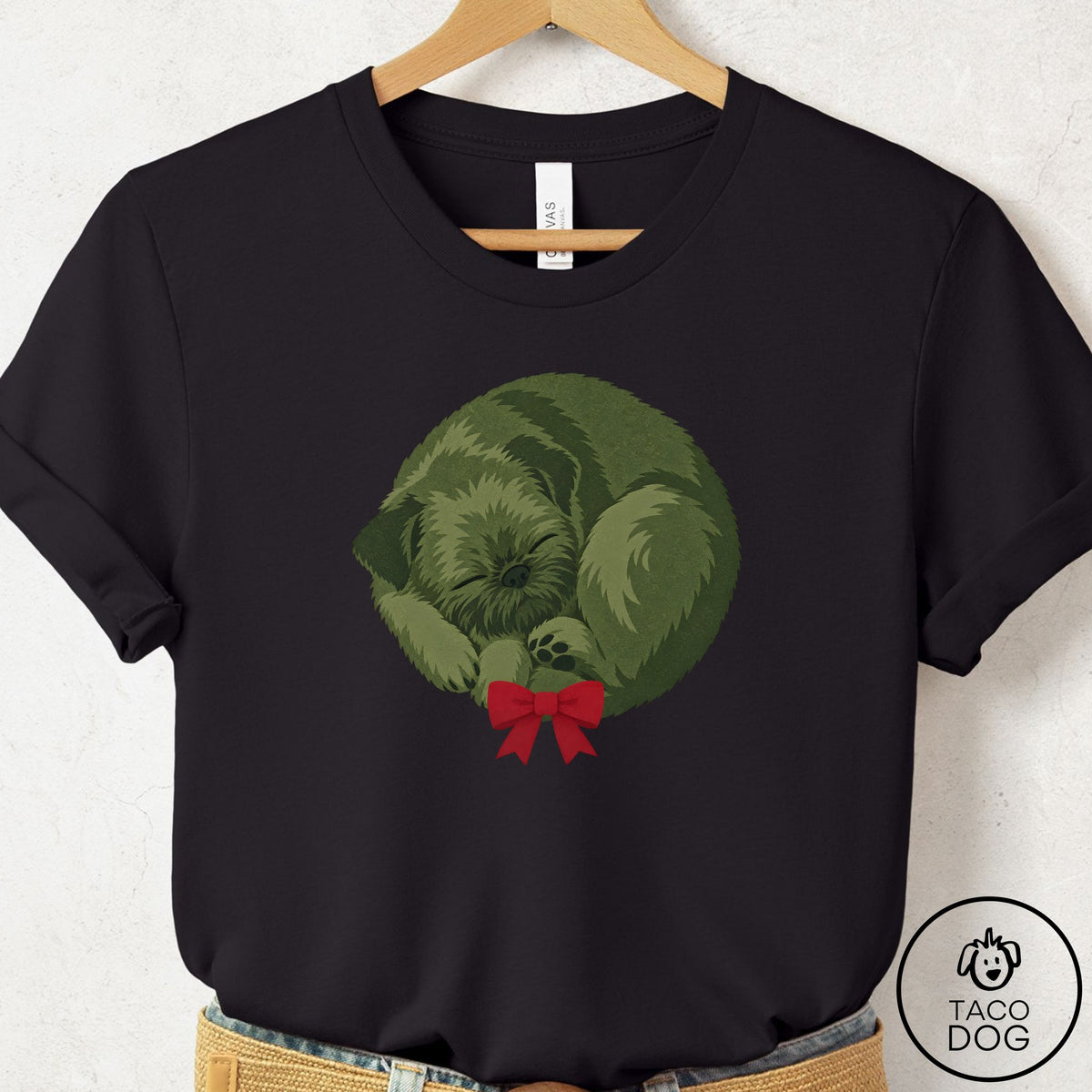 Brussels Griffon Wreath T-Shirt Black Taco-Dog