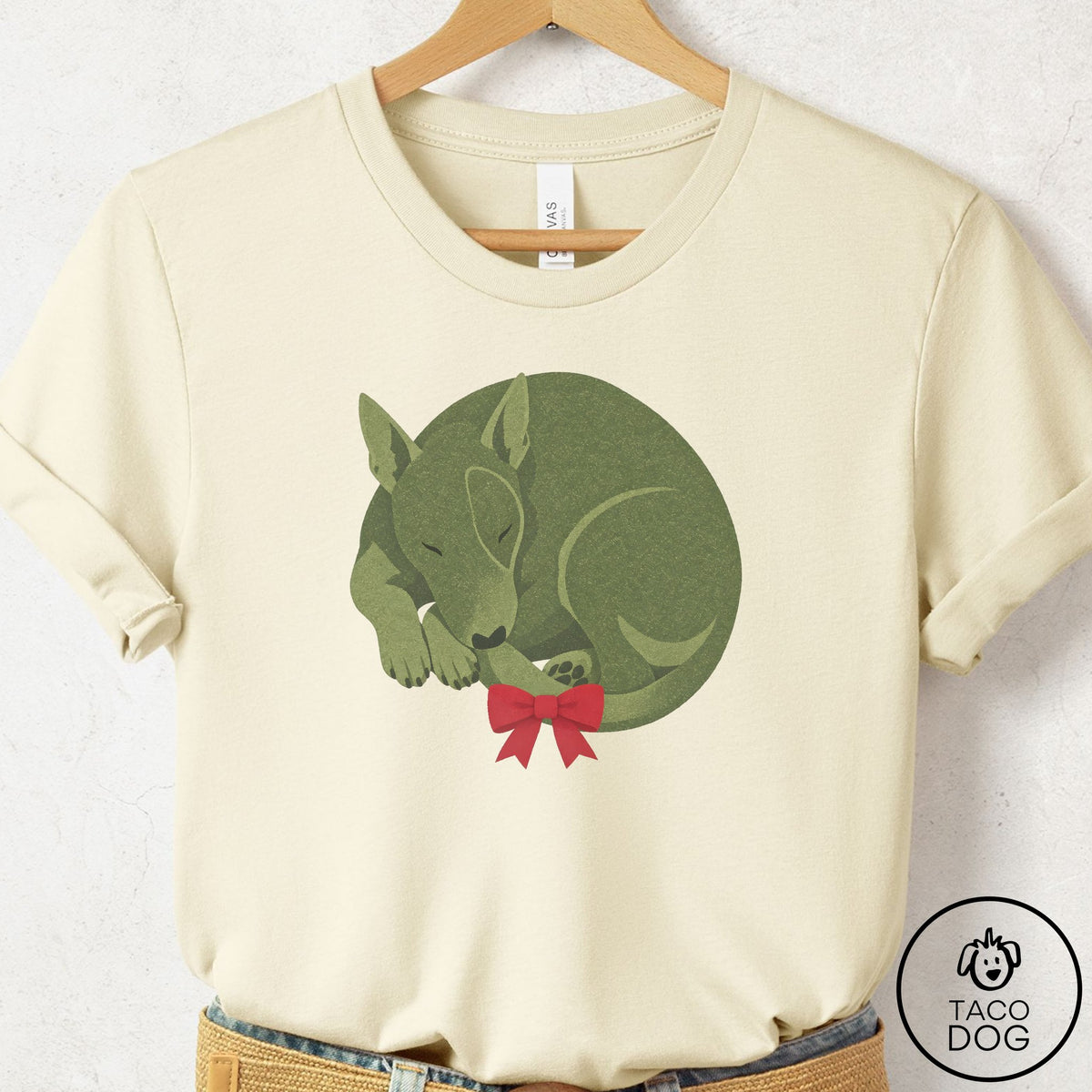 Bull Terrier Wreath T-Shirt Natural Taco-Dog