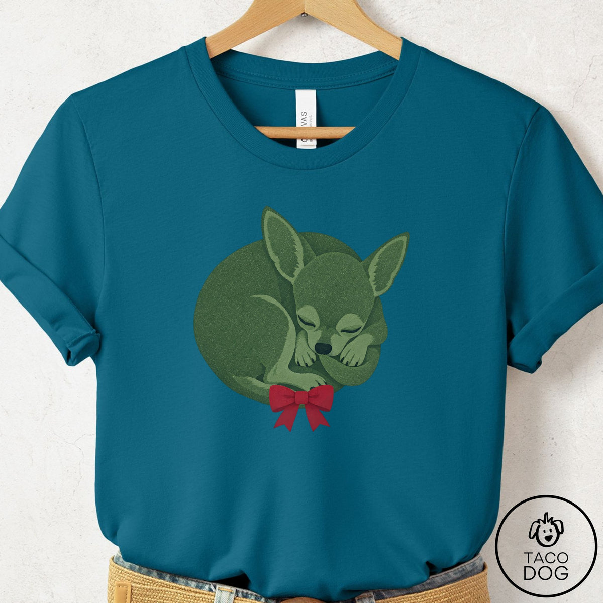 Chihuahua Wreath T-Shirt Deep Teal Taco-Dog