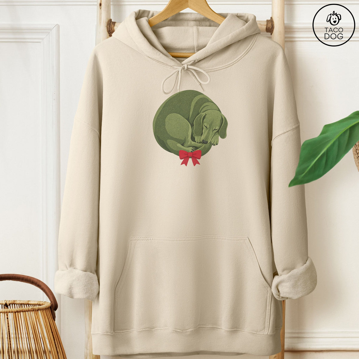 Dachshund Wreath Hoodie Sand Taco-Dog
