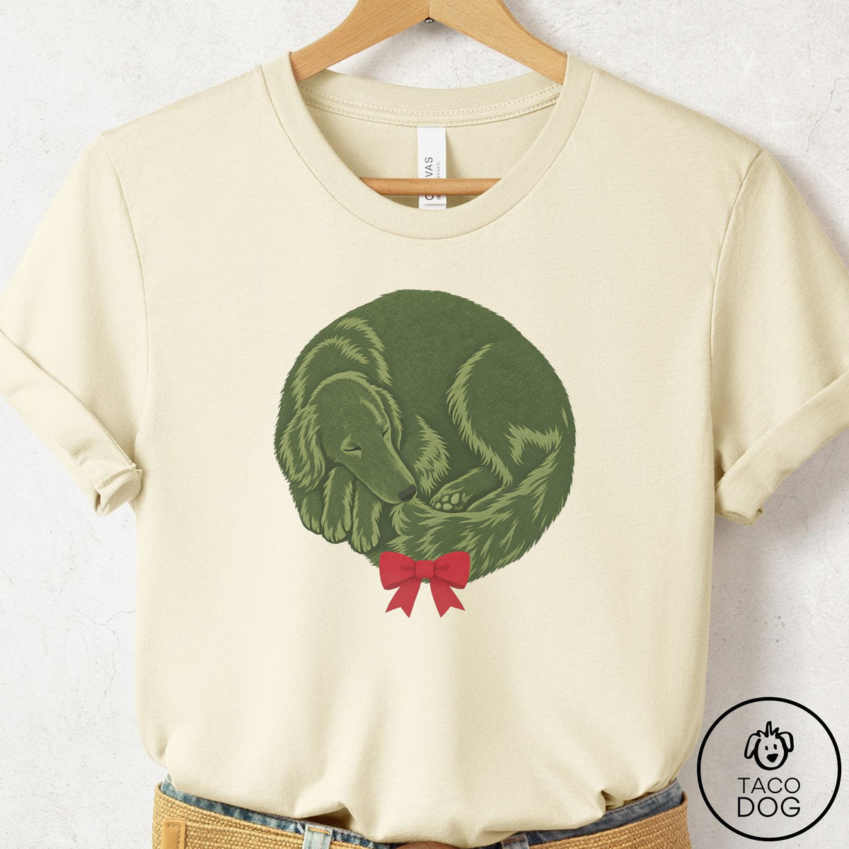 Flat-Coated Retriever Wreath T-Shirt Natural Taco-Dog
