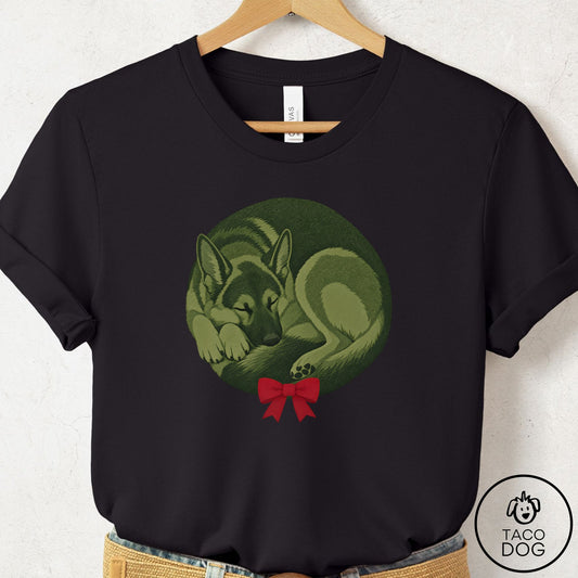 German Shepherd Wreath T-Shirt Black Taco-Dog