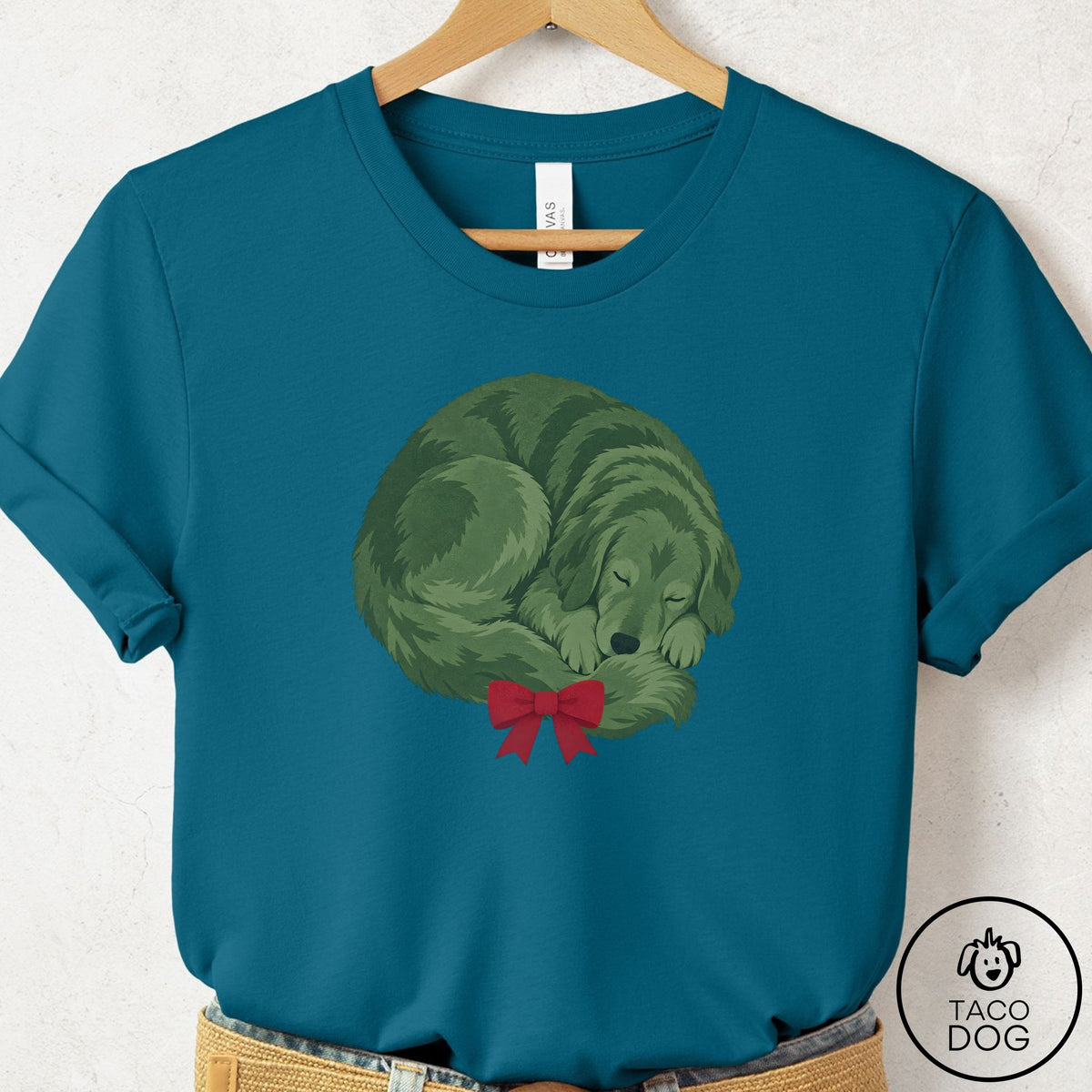 Golden Retriever Wreath T-Shirt Deep Teal Taco-Dog