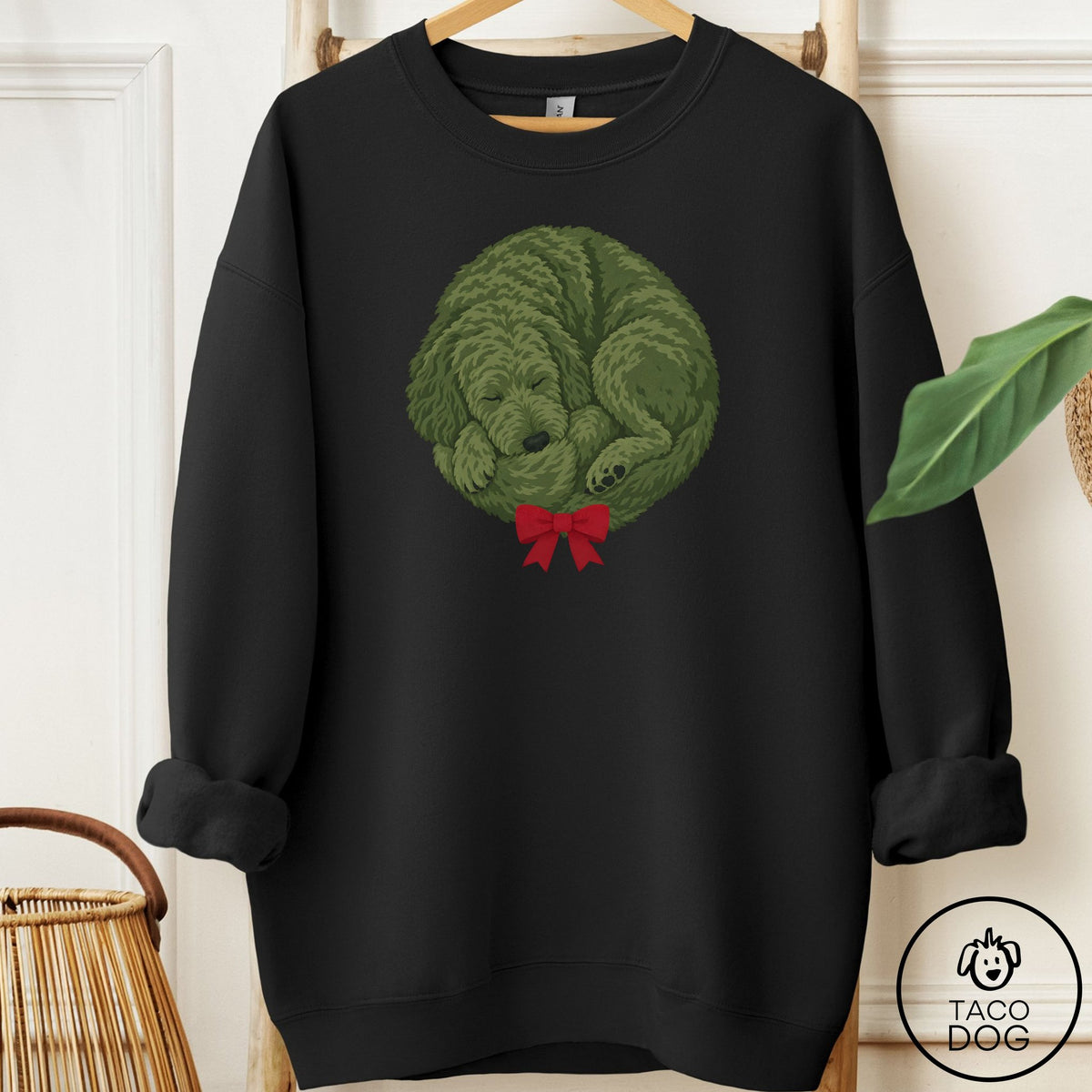 Doodle Wreath Sweatshirt Black Taco-Dog