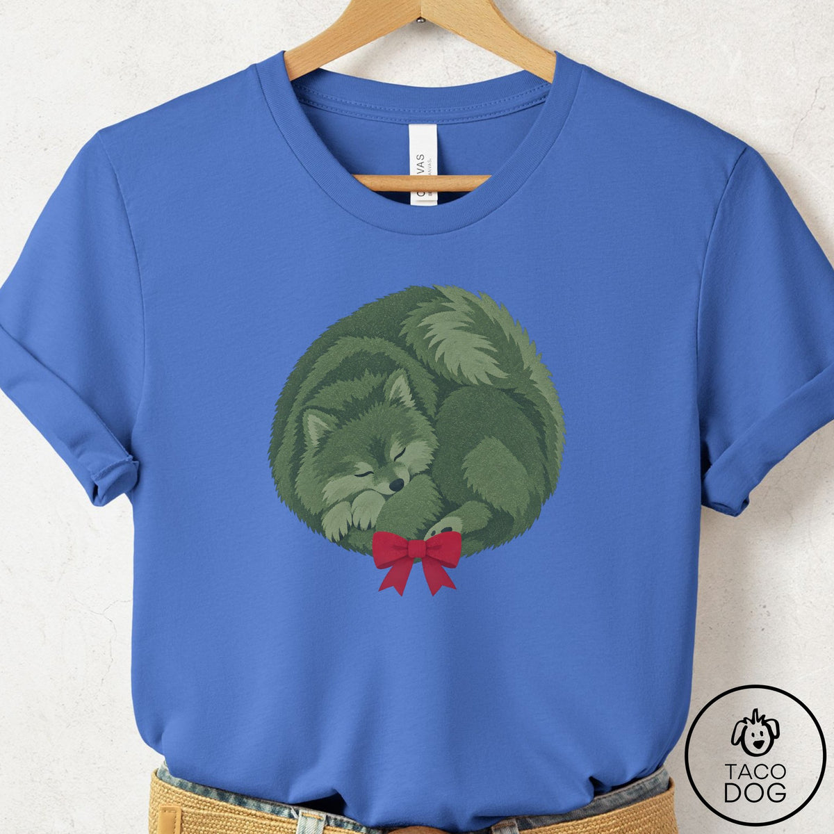 Pomeranian Wreath T-Shirt Columbia Blue Taco-Dog