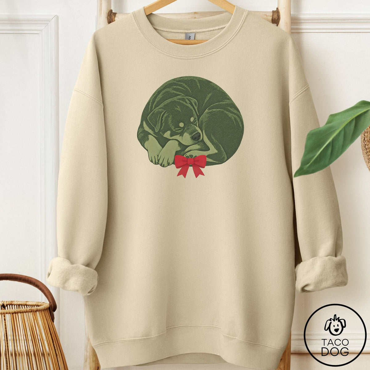 Rottweiler Wreath Sweatshirt Sand Taco-Dog
