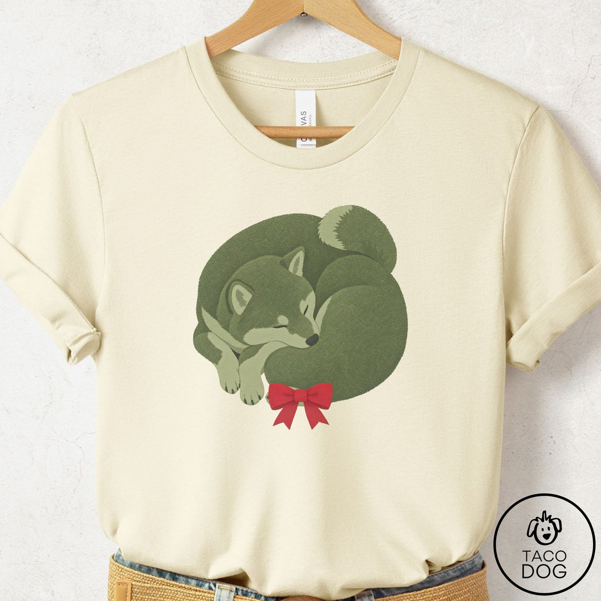Shiba Inu Wreath T-Shirt Natural Taco-Dog
