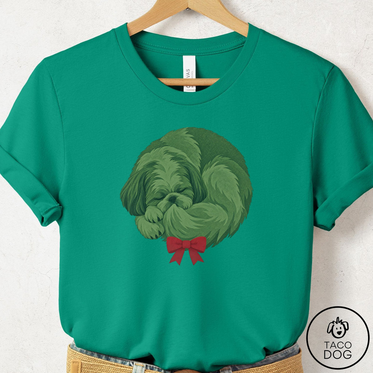 Shih Tzu Wreath T-Shirt Kelly Taco-Dog