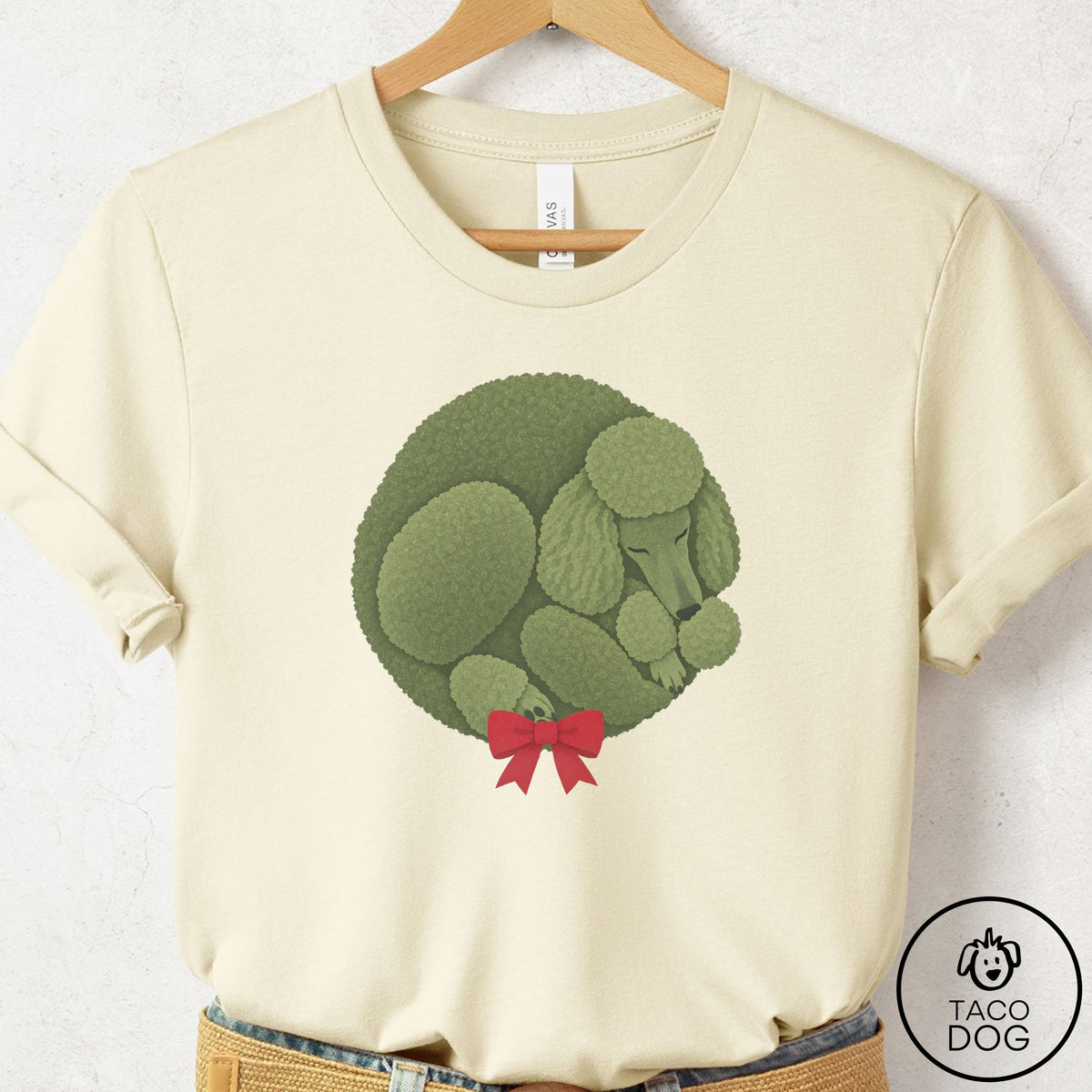 Poodle Wreath T-Shirt Natural Taco-Dog